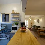 Islamic Artsy Apartment In Downtown Cairo