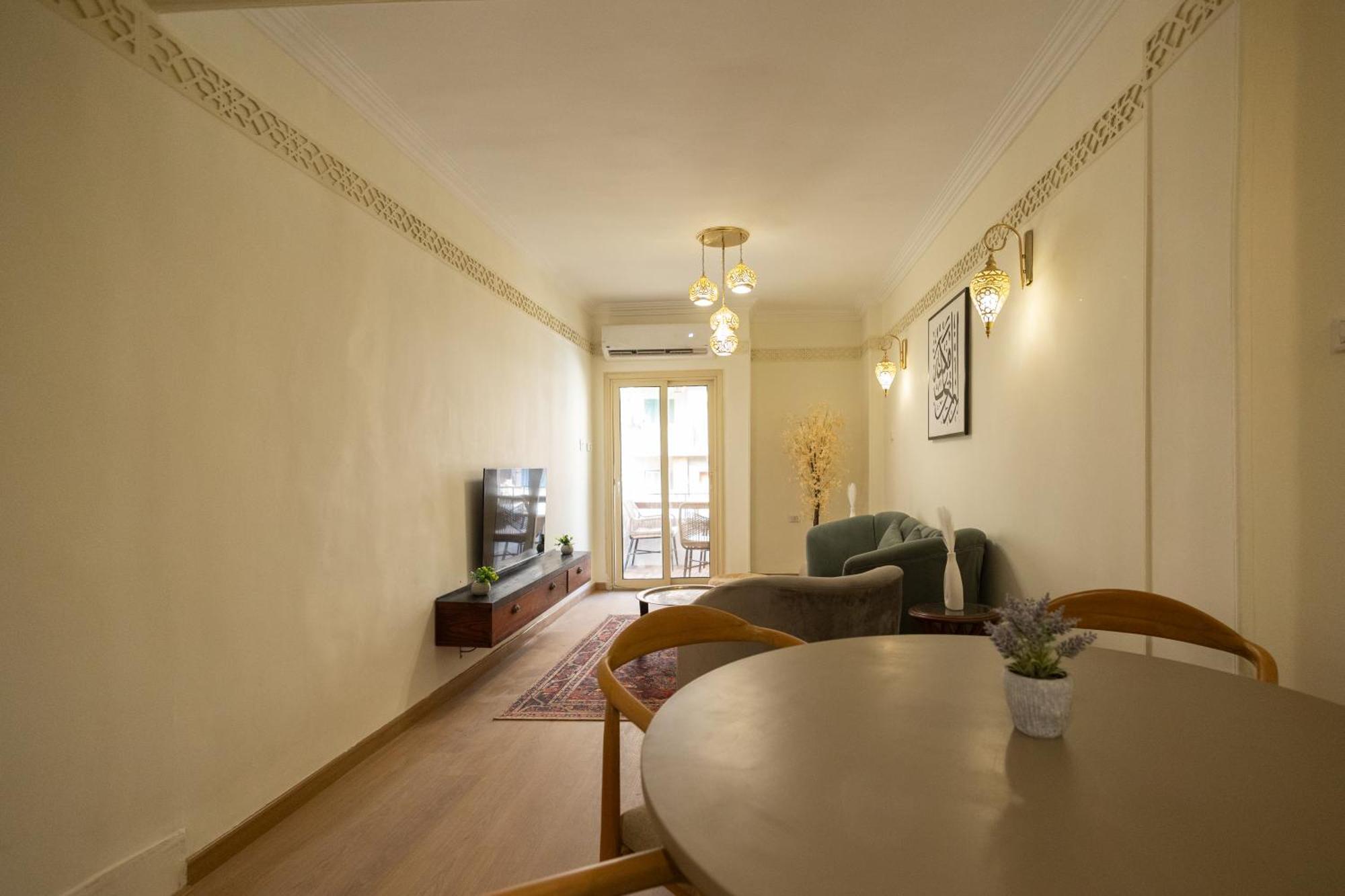 Apartment Islamic Artsy In Downtown Cairo